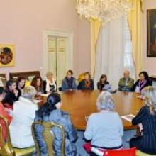 Foto della riunione svoltasi a Palazzo ducale nella sala di transito