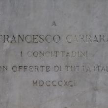 Targa della Statua dedicata a Francesco Carrara
